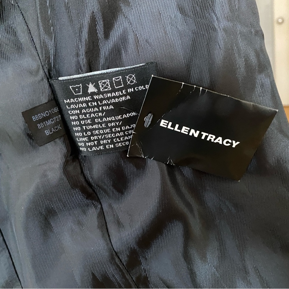 NWT Ellen Tracy Black Trench Coat Tailored Classic Design - Picture 9 of 9
